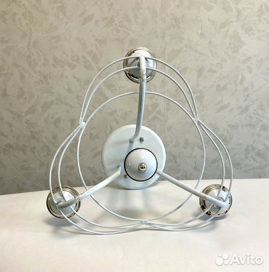 Потолочный светильник люстра