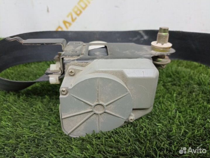 Ремень безопасности задний правый Nissan Almera