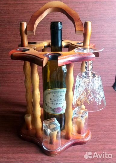 Подставка для бутылки вина, рюмок и бокалов
