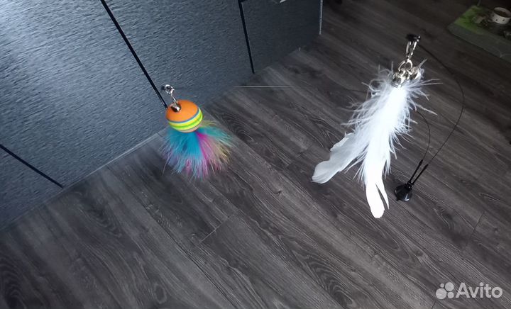 Удочка дразнилка на присоске для кошек