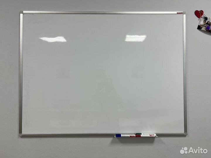 Магнитно маркерная доска