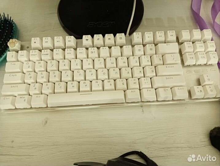 Механическая клавиатура zero,красные свечи