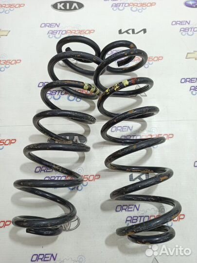 Пружина подвески задняя Volkswagen Jetta 5 1.6 BSE