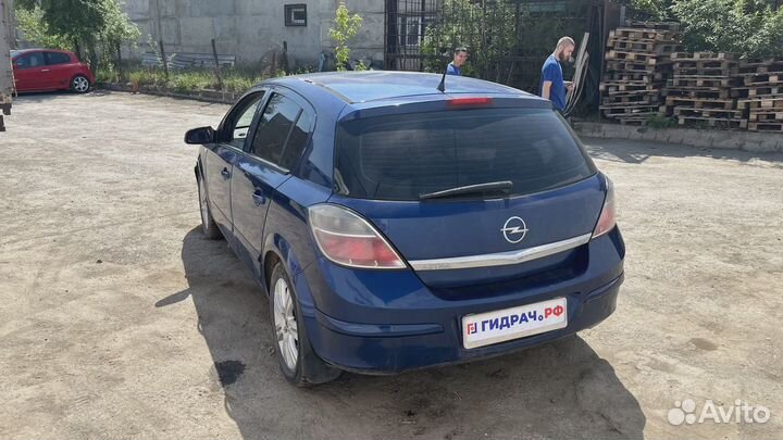 Переключатель света фар Opel Astra (H) 6240279