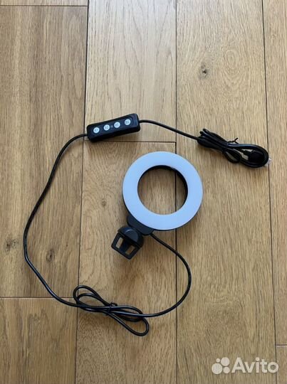 Свет. Осветитель кольцевой Ulanzi vijim CL06 (д