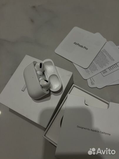 AirPods Pro with MagSafe Charging Case Оригинал