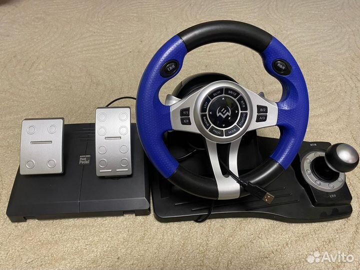 Игровой руль с педалями и коробкой передач