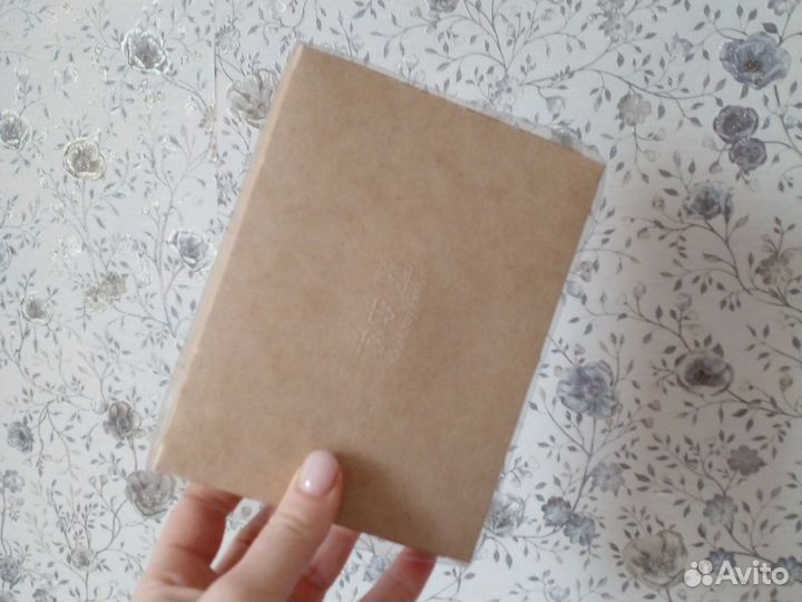 Коробка подарочная крафт