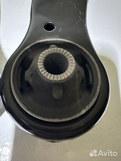 Рычаг передний левый toyota camry v50