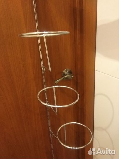 Вешалки-стойки для головных шапок и беретов