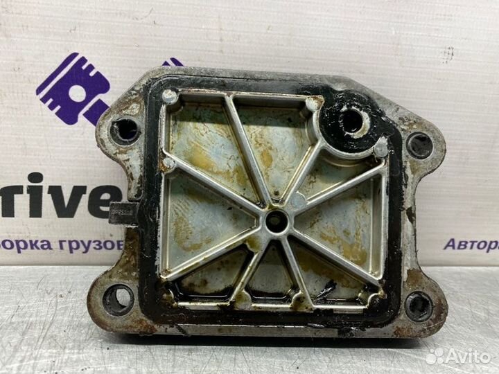 Крышка блока цилиндров Renault Magnum DXI13