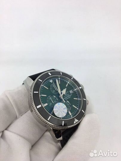 Часы Breitling SuperOcean 200М