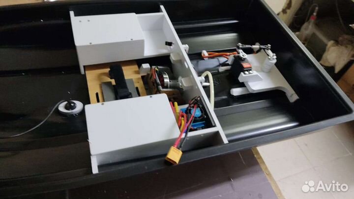 Карповый кораблик