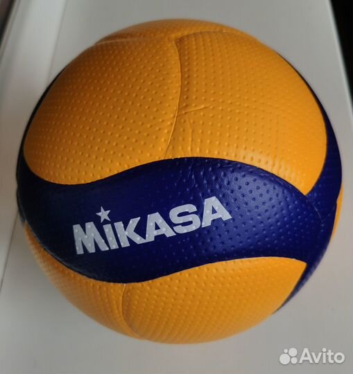 Мяч волейбольный Mikasa v200w оригинал