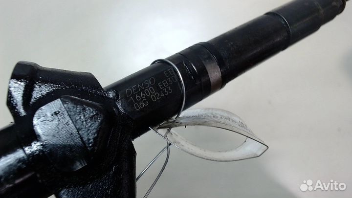 Форсунка топливная Nissan Navara, 2005