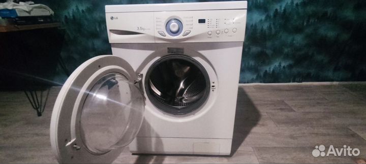 Продам стиральную машину LG