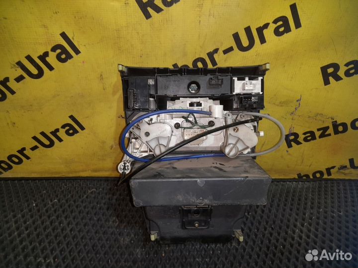 Блок управления отопителем Тойота Королла 120