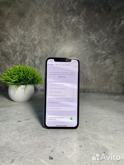 iPhone X, 64 ГБ