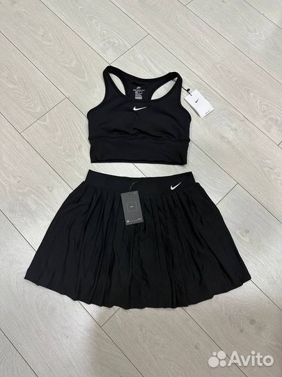 Комплект для тенниса и спорта Nike DRI-FIT