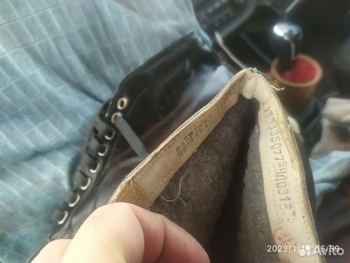 Коньки хоккейные