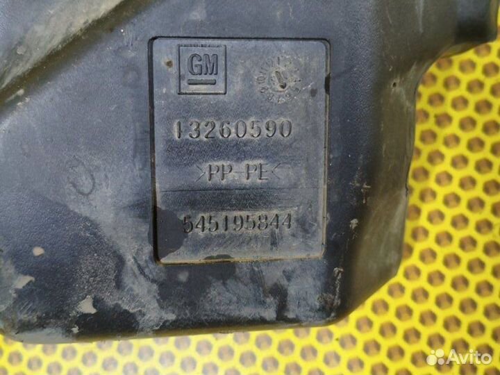 Бачок омывателя Chevrolet Orlando J309 F18D4 2013