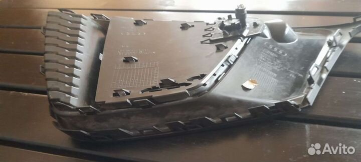 Ауди SQ8 S-line 2018- Заглушка туманки правая в сб