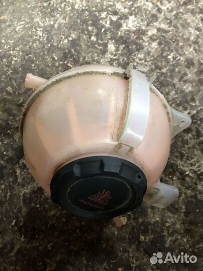 Расширительный бачок Volkswagen Polo 6