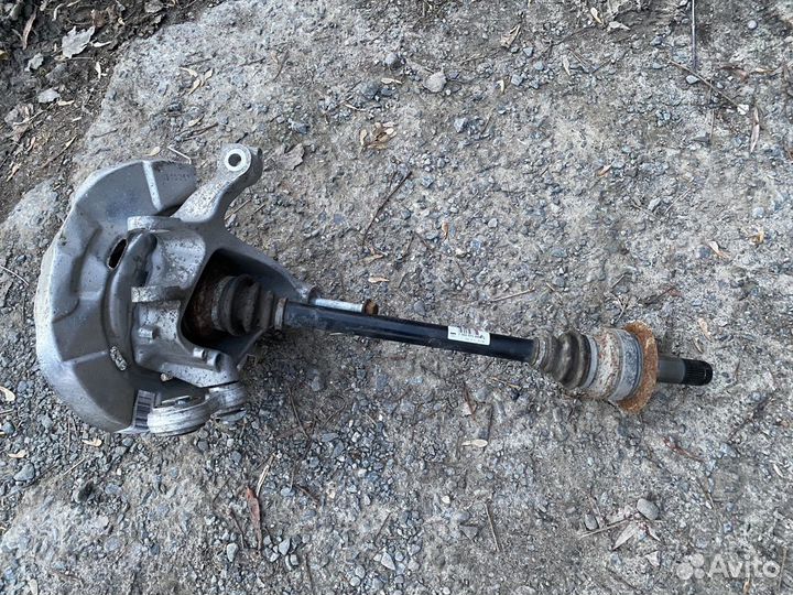 Привод задний левый BMW 7 F01/02