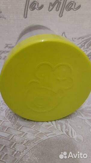 Красивый набор кухонных емкостей