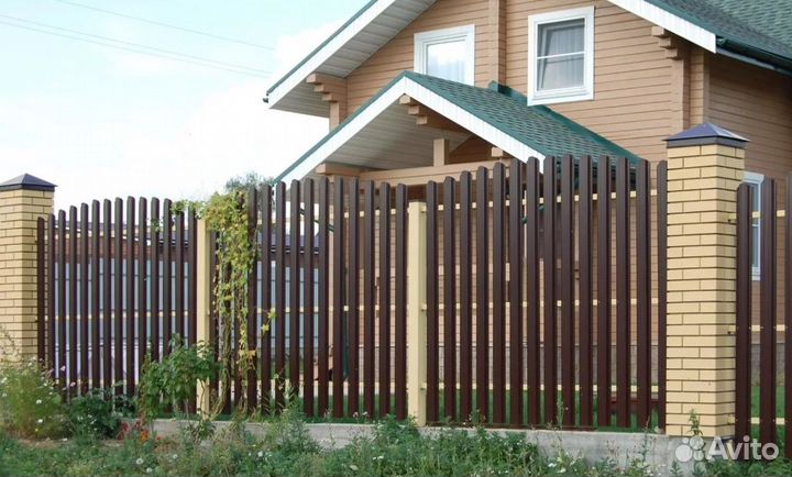 Забор из евроштакетника 50 метров
