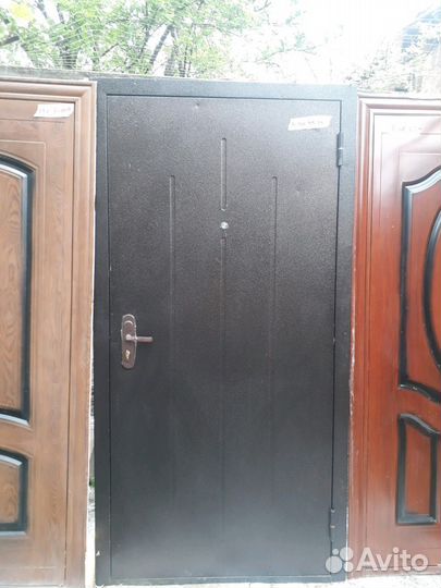Дверь металлические бу