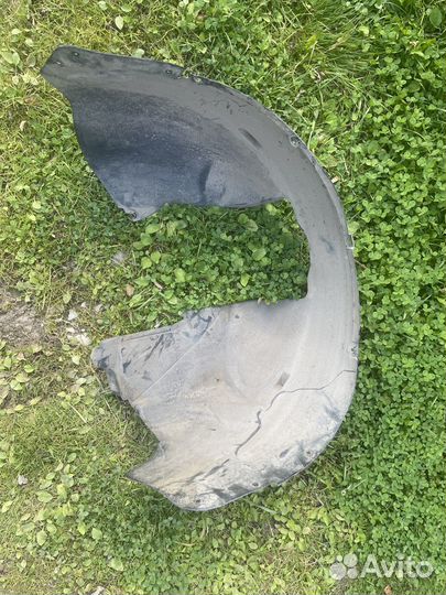 Подкрылки Volvo xc 90 2004