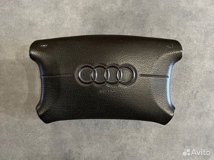 Подушка безопасности водителя Audi a6 c4/100