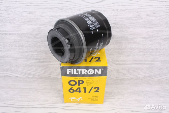 Масляный фильтр 1,4 TSI Volkswagen Touran