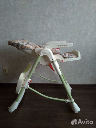 Стульчик детский для кормления happy baby kevin v2