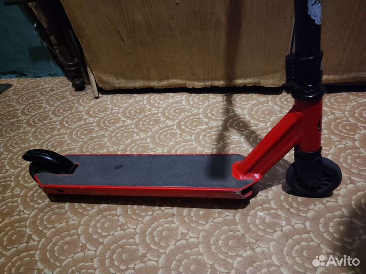 Трюковой самокат