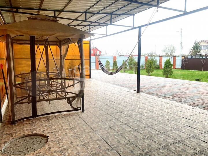 Дом 162 м² на участке 12 сот.