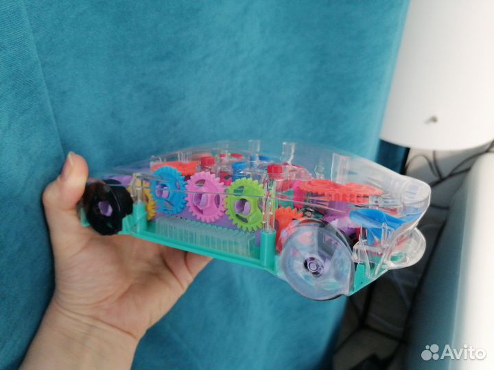 Машинка интерактивная. Свет. Звук