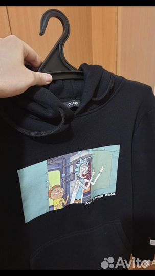 Худи S Rick and Morty