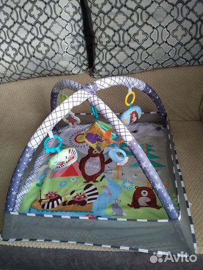 Развивающий коврик