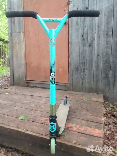 Трюковой самокат