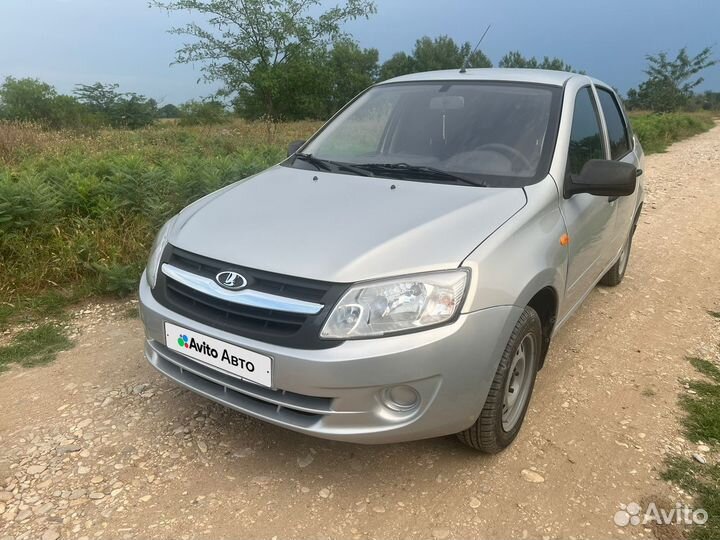 LADA Granta 1.6 МТ, 2014, 130 000 км