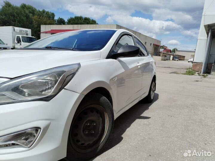 Hyundai Solaris 1.4 МТ, 2015, 196 000 км