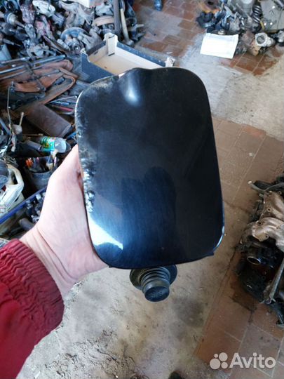 Лючок бензобака Лада Приора