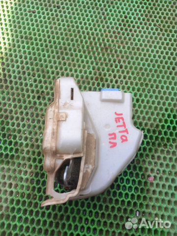 Замок двери передний левый Volkswagen Jetta 5 BSE