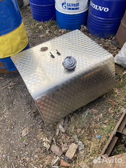 Топливный бак
