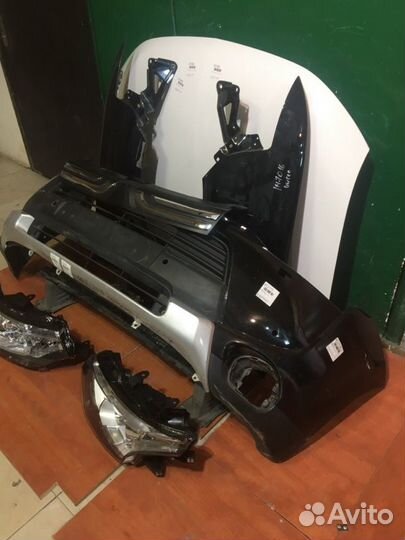 Передняя часть Mitsubishi Outlander 3 2012