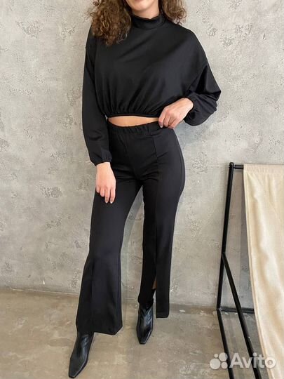 Костюм женский брюки и свитшот