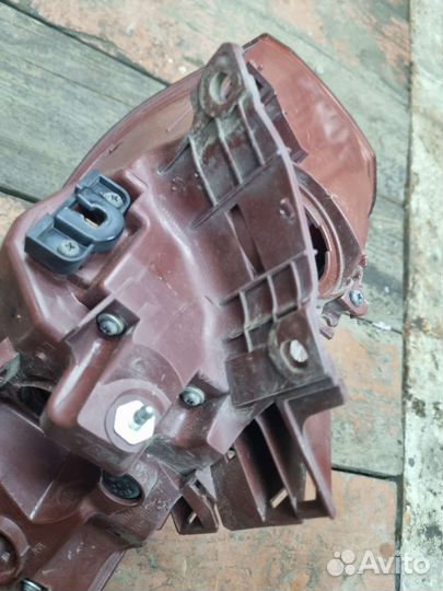 Фара Infiniti fx35 (задняя левая)