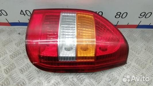Фонарь задний правый opel zafira A (YBE10MY01)